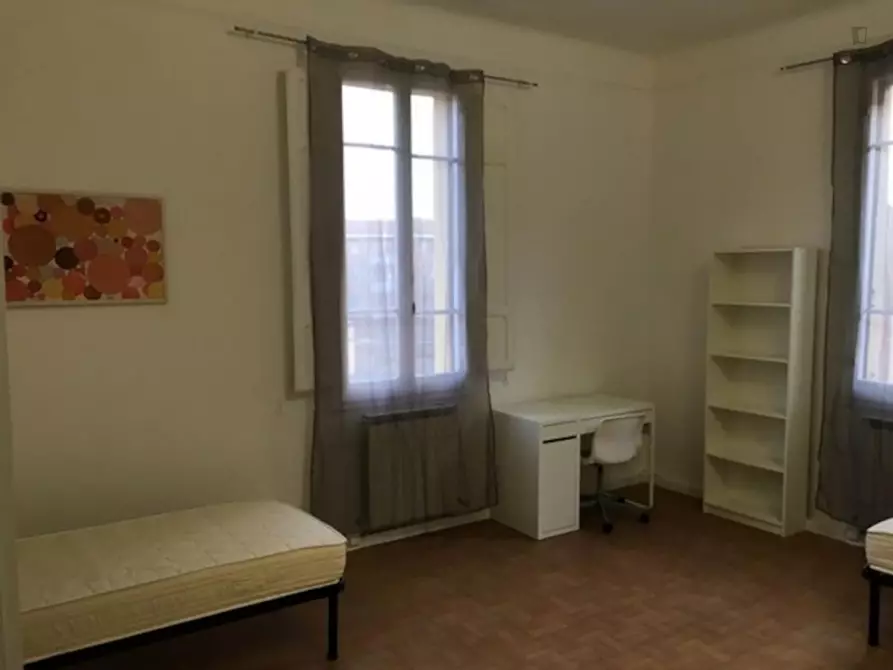 Immagine 1 di Stanza singola in affitto  in Via Emilia Levante a Bologna