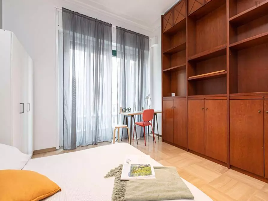 Immagine 1 di Appartamento in affitto  in Viale Emilio Caldara a Milano