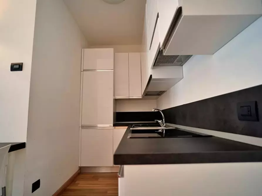 Immagine 9 di Monolocale in affitto  in Via Giuseppe Candiani a Milano