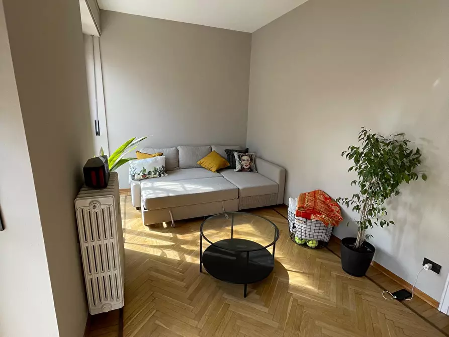 Immagine 1 di Monolocale in affitto  in Via Don Bosco a Torino