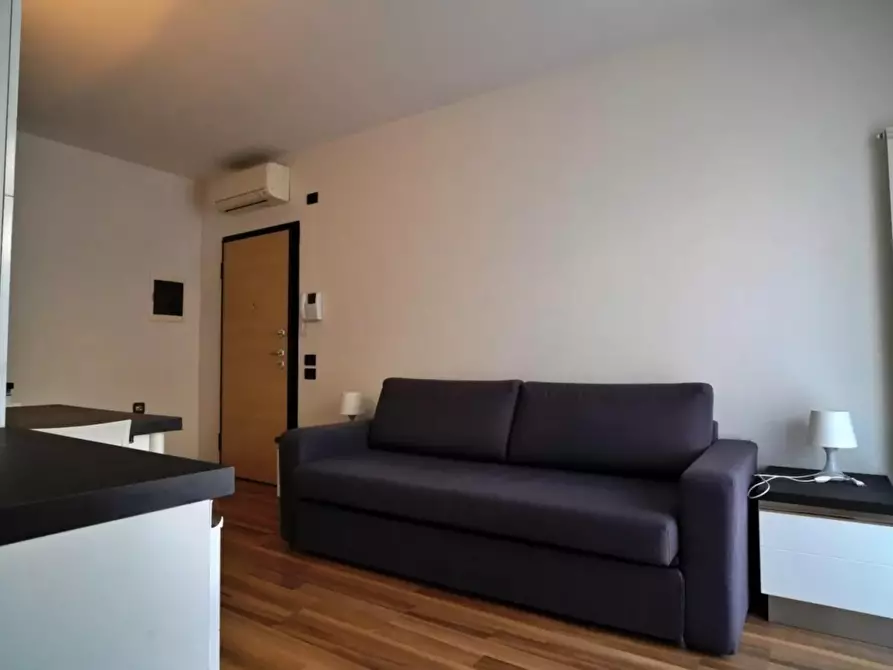 Immagine 5 di Monolocale in affitto  in Via Giuseppe Candiani a Milano