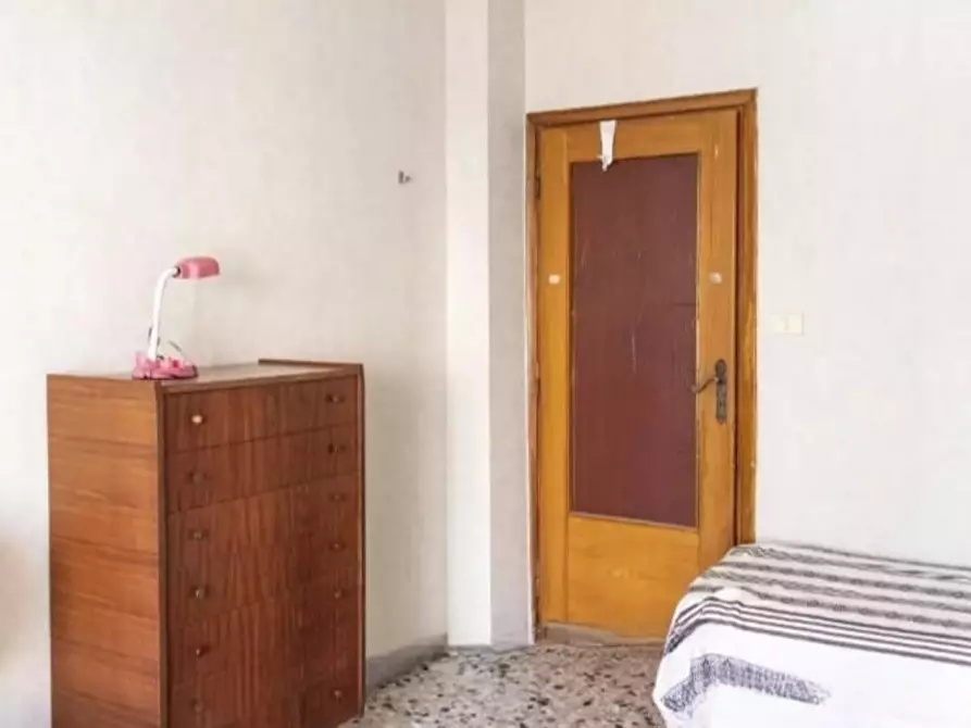Immagine 1 di Appartamento in affitto  in Via di Val Tellina a Roma