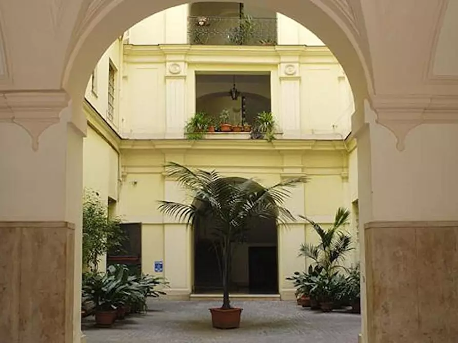 Immagine 19 di Monolocale in affitto  in Piazza di S. Cosimato a Roma