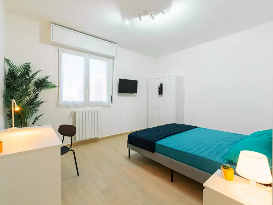Immagine 1 di Appartamento in affitto  in Via Alessandro Litta Modignani a Milano