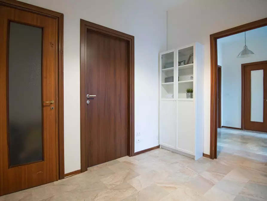 Immagine 17 di Appartamento in affitto  in Corso Cosenza a Torino