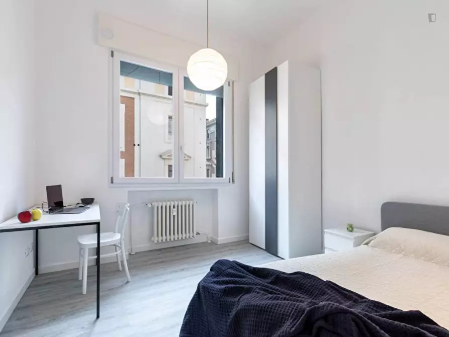 Immagine 1 di Appartamento in affitto  in Via Ugo Bassi a Bologna