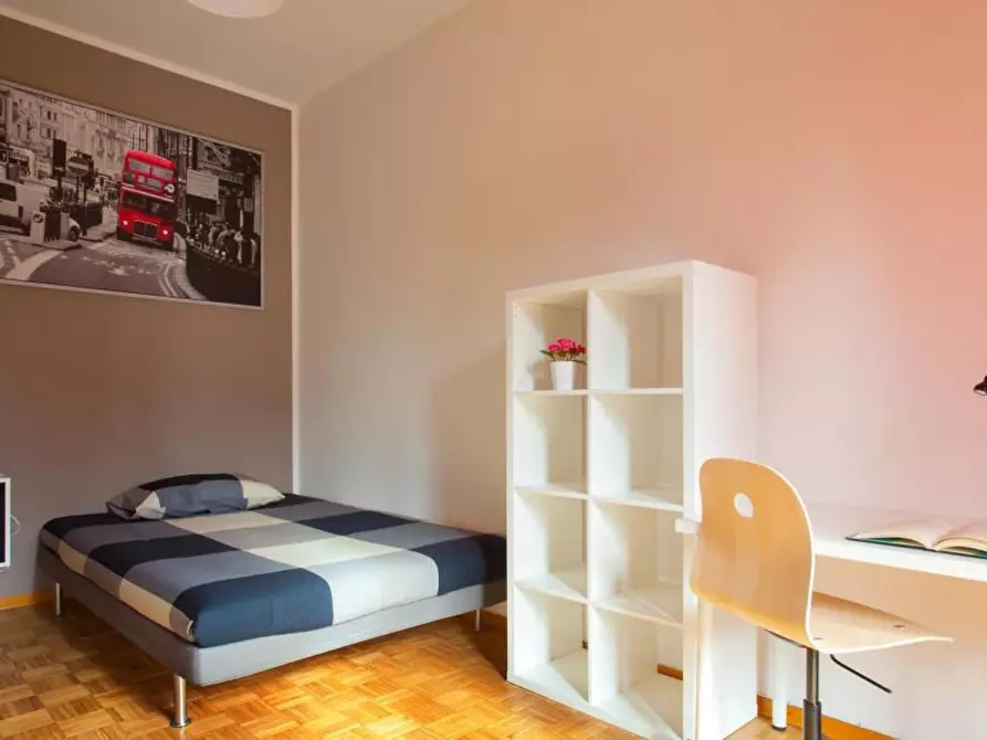Immagine 1 di Appartamento in affitto  in Via Federico Enriques a Bologna