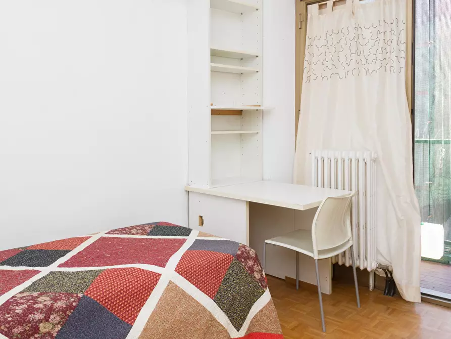 Immagine 1 di Appartamento in affitto  in Viale Mario Rapisardi a Milano