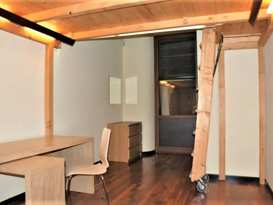 Immagine 1 di Appartamento in affitto  in Via Soperga a Milano