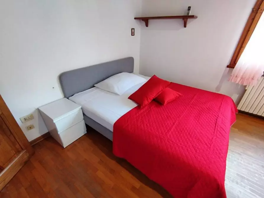 Immagine 1 di Appartamento in affitto  in Via Francesco Calzolari a Firenze