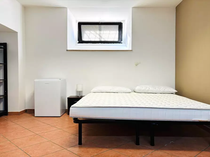 Immagine 1 di Stanza singola in affitto  in Via Alessandro Brisse a Roma