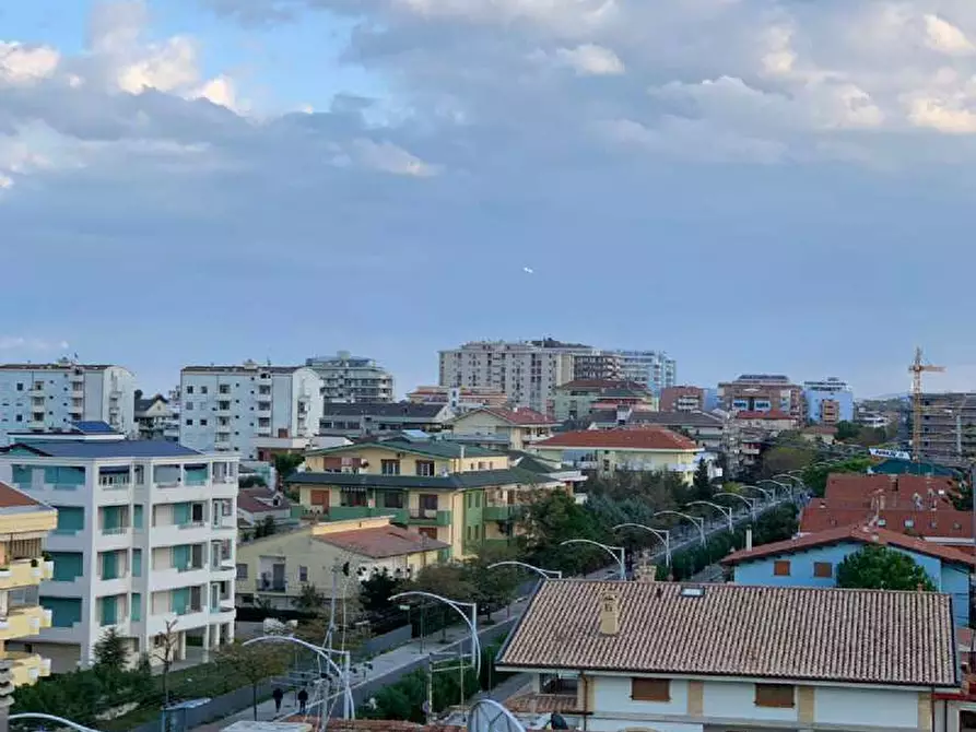 Immagine 34 di Appartamento in vendita  in Via mantova 14 , 65016 Montesilvano (PE) Italia, 14 a Montesilvano