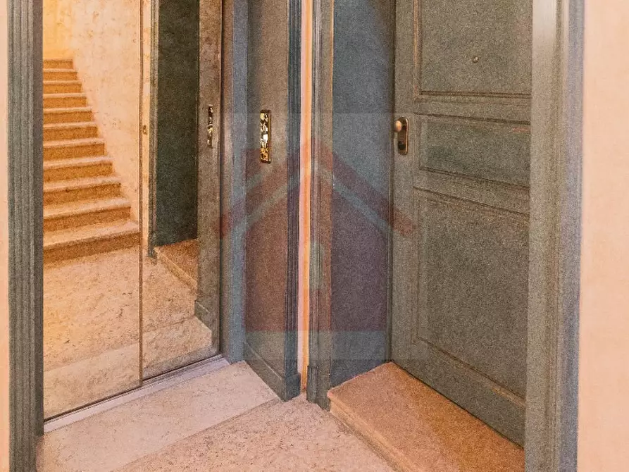 Immagine 16 di Appartamento in vendita  a Carpi