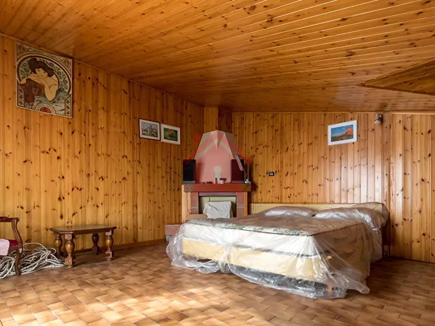 Immagine 31 di Villa in vendita  in Via Giuseppe Campana, 4 a Carpi