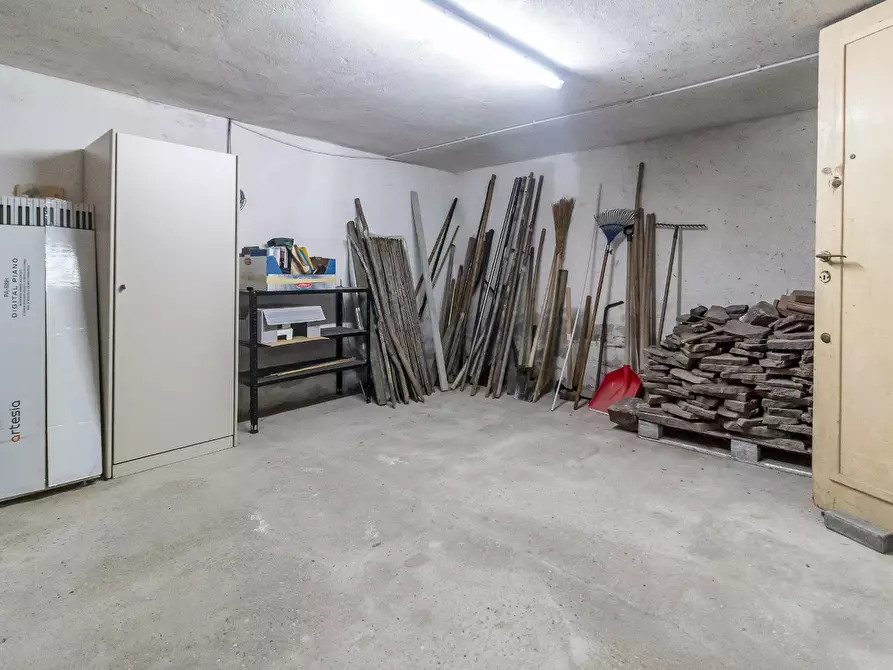 Immagine 21 di Villa in vendita  a Novi Di Modena