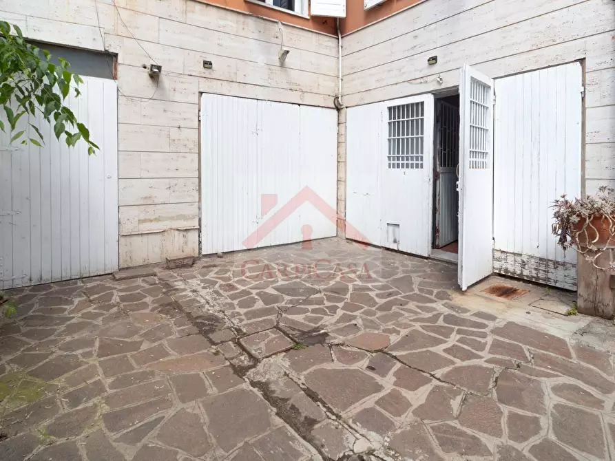 Immagine 24 di Villa in vendita  in Via Carlo Marx, 46 a Carpi