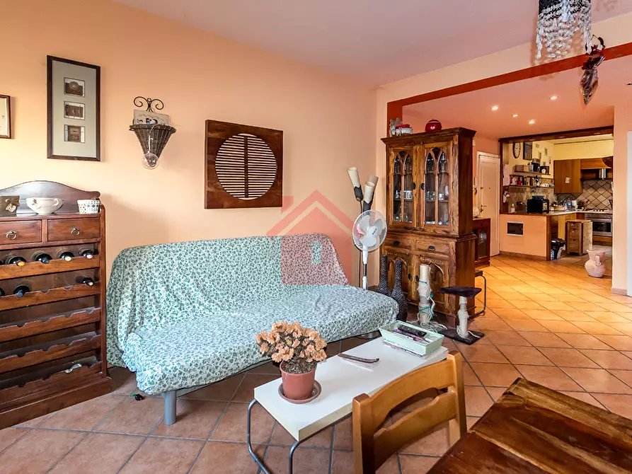 Immagine 5 di Appartamento in vendita  a Carpi