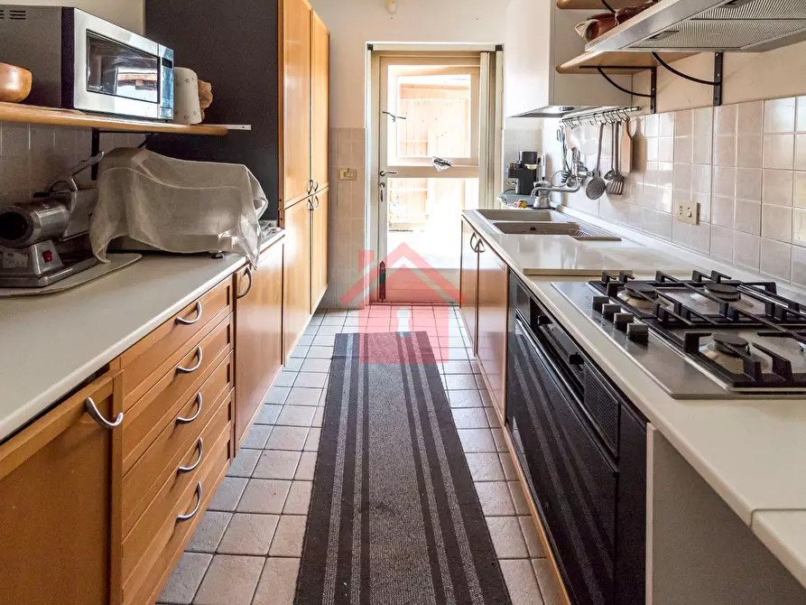 Immagine 21 di Villa in vendita  a Carpi