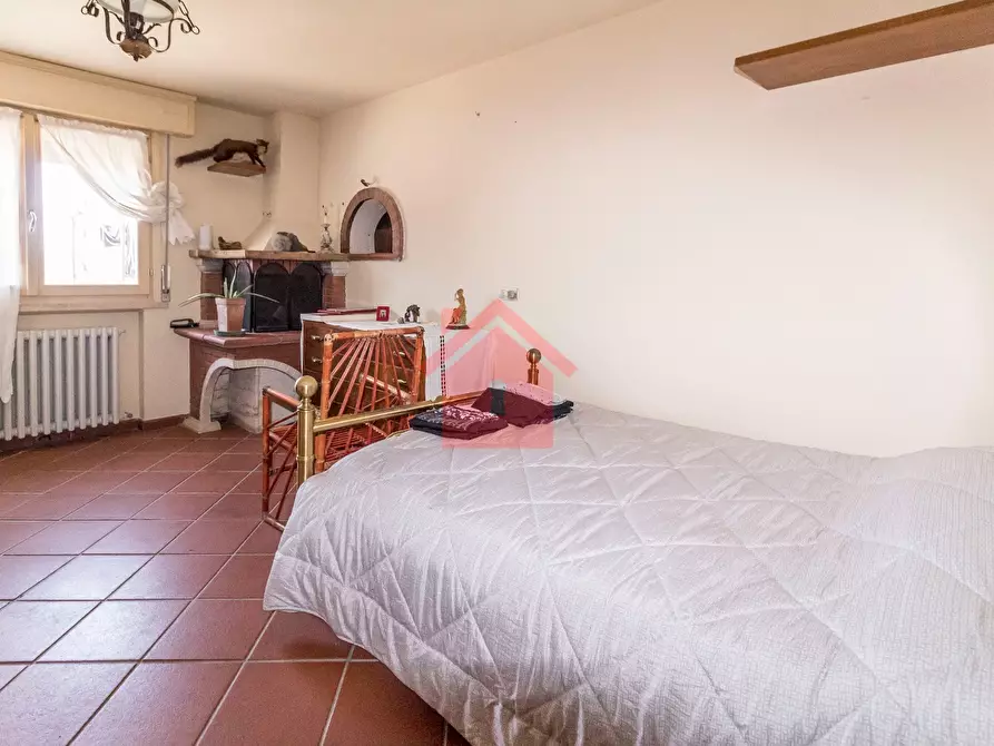 Immagine 20 di Villa in vendita  a Carpi