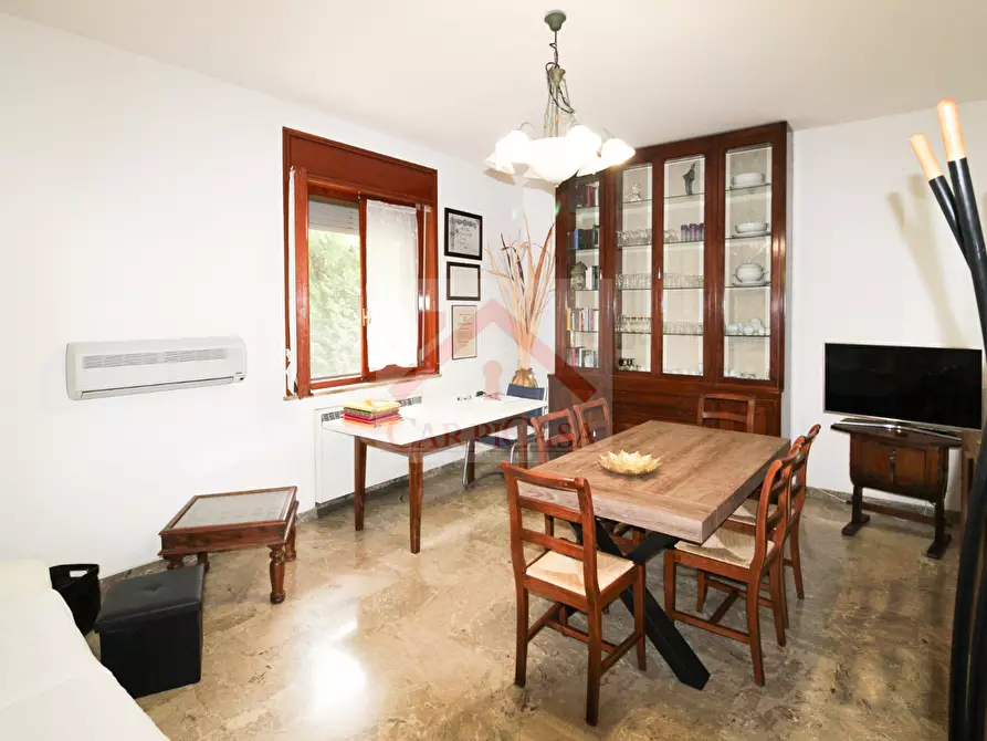 Immagine 2 di Appartamento in vendita  in Via Meloni di Quartirolo, 38 a Carpi