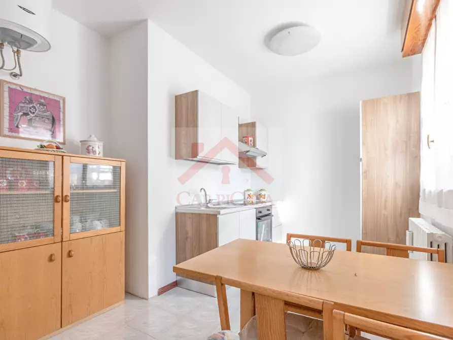 Immagine 4 di Appartamento in vendita  in Via Carlo Marx, 67 a Carpi