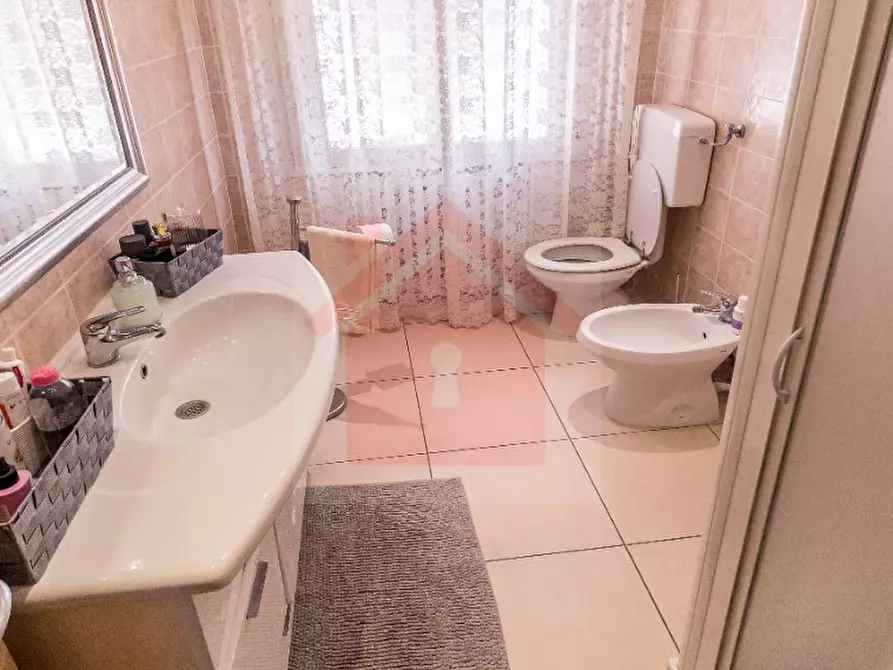 Immagine 14 di Appartamento in vendita  a Carpi