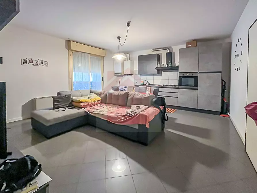 Immagine 2 di Appartamento in vendita  in Viale Nicolò Biondo, 63D a Carpi