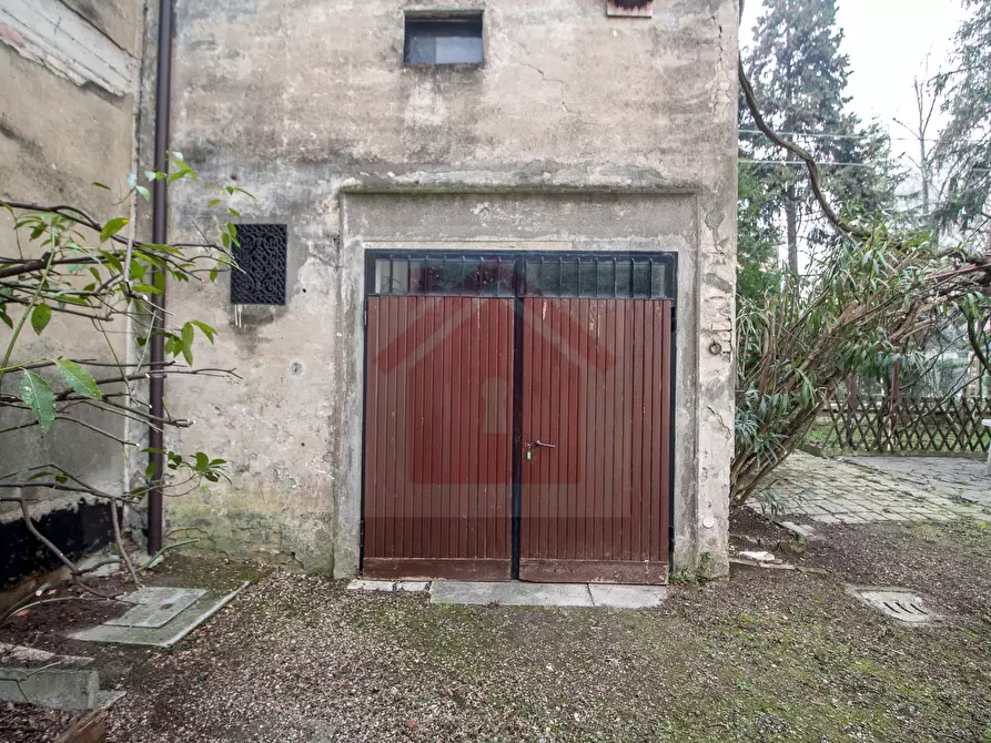 Immagine 12 di Appartamento in vendita  in Via III Febbraio, 11 a Carpi