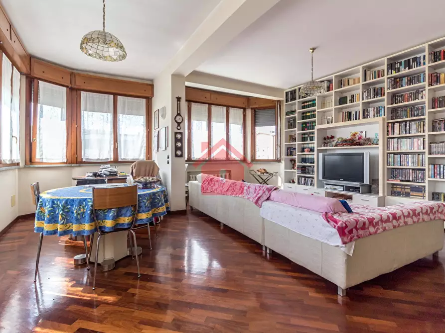 Immagine 2 di Appartamento in vendita  a Carpi