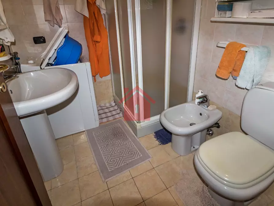 Immagine 10 di Appartamento in vendita  a Carpi