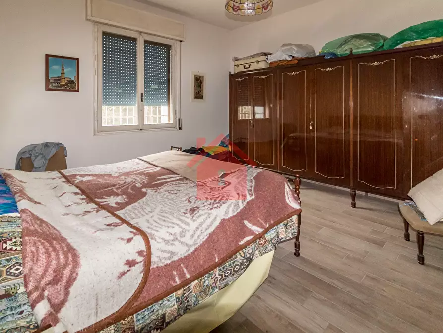 Immagine 8 di Villa in vendita  a Novi Di Modena