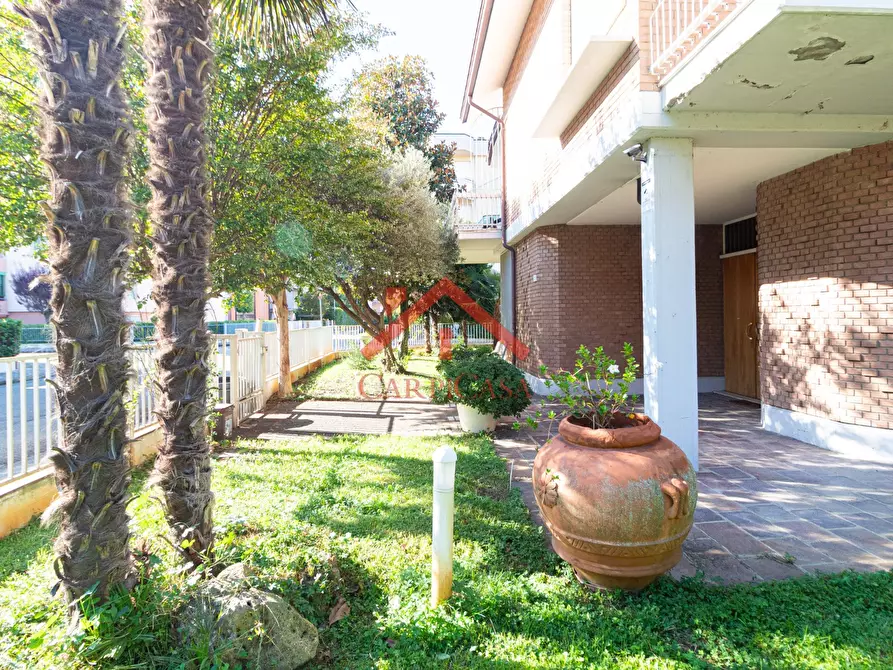 Immagine 42 di Appartamento in vendita  in Via Francesco Saverio Nitti, 19 a Carpi