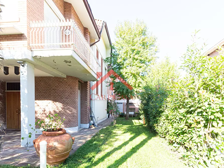 Immagine 44 di Appartamento in vendita  in Via Francesco Saverio Nitti, 19 a Carpi