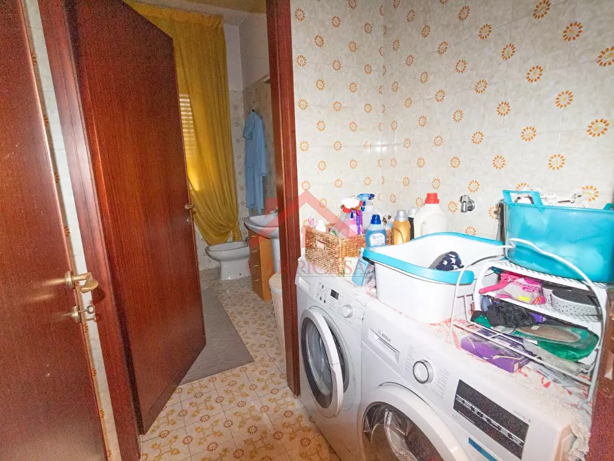 Immagine 59 di Appartamento in vendita  in Via Francesco Saverio Nitti, 19 a Carpi