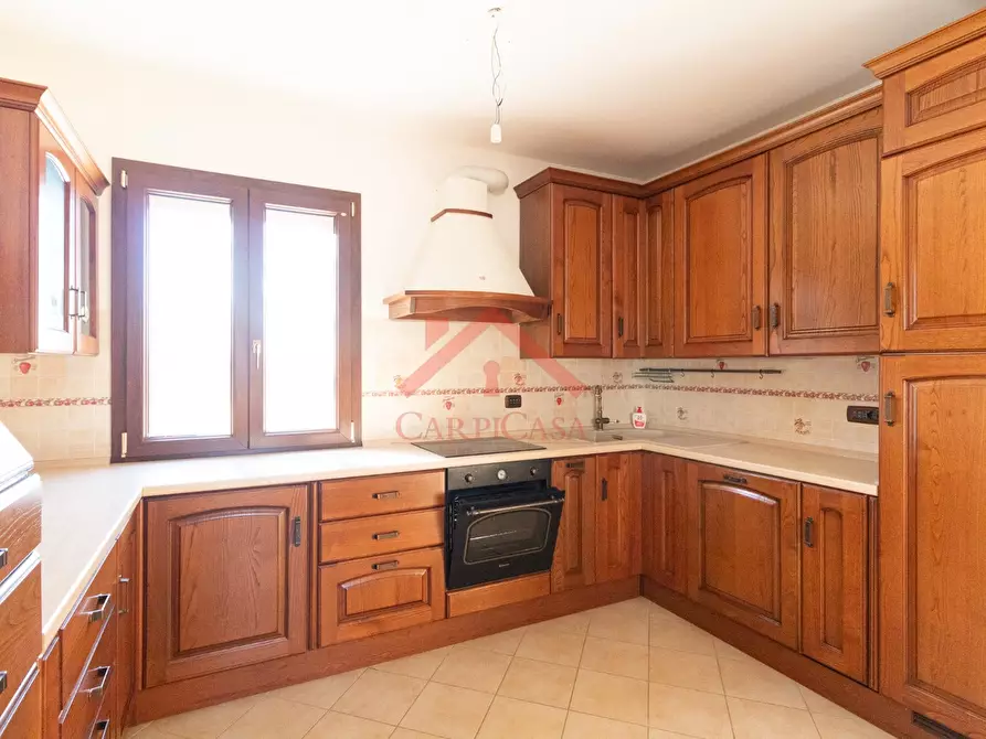 Immagine 7 di Appartamento in vendita  in Via Roma, 12 a Carpi