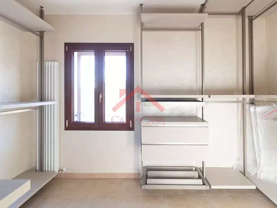 Immagine 16 di Appartamento in vendita  in Via Roma, 12 a Carpi