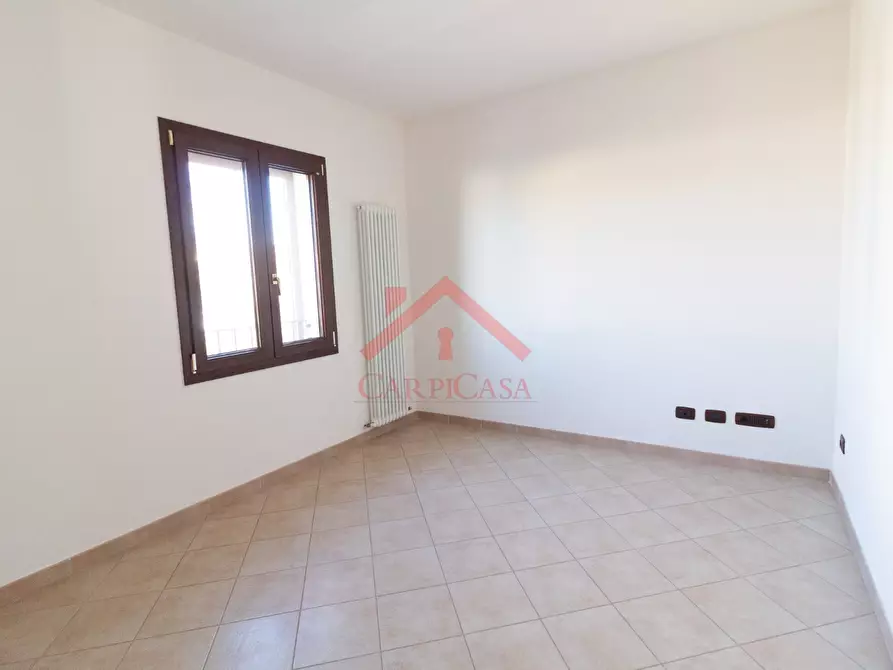 Immagine 25 di Appartamento in vendita  in Via Roma, 12 a Carpi