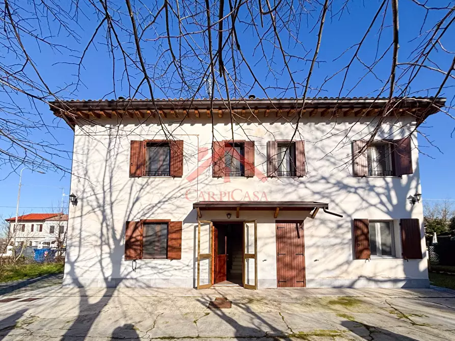 Immagine 2 di Appartamento in vendita  in Via Roma, 12 a Carpi