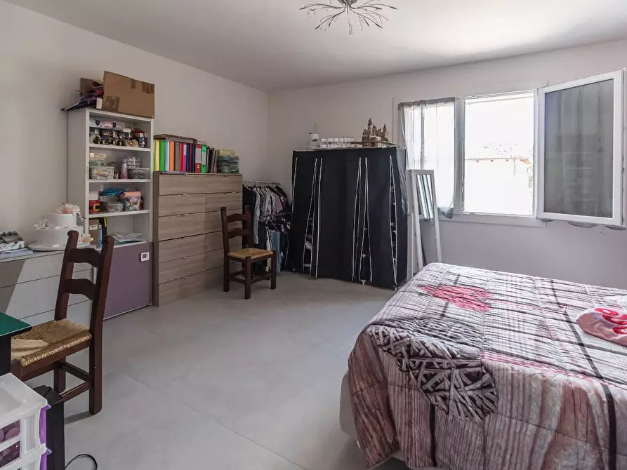 Immagine 29 di Villa in vendita  a Carpi