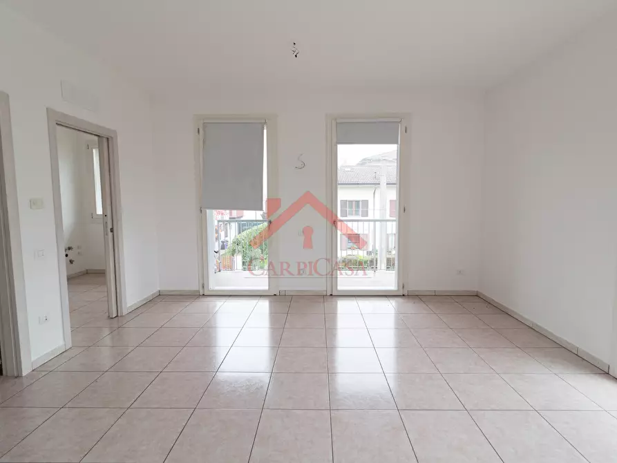 Immagine 2 di Appartamento in vendita  a Novi Di Modena