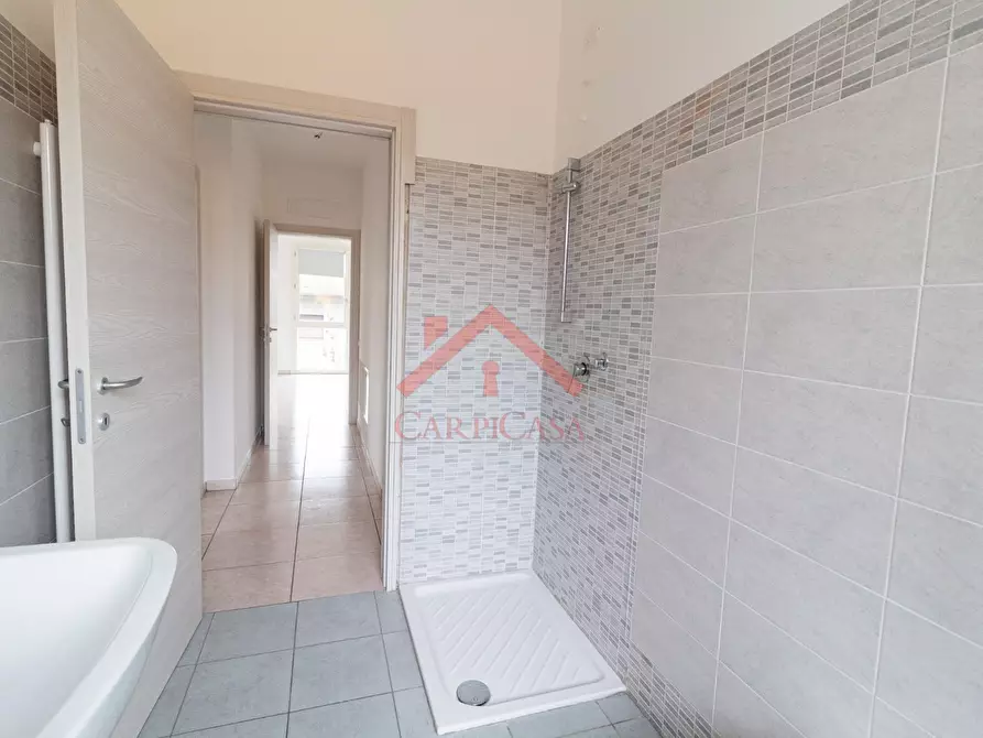 Immagine 11 di Appartamento in vendita  a Novi Di Modena