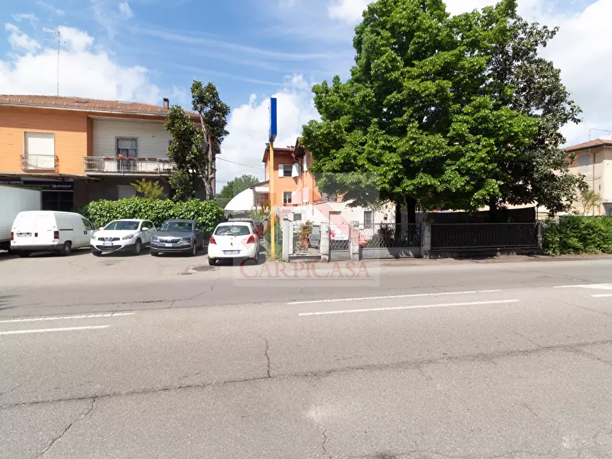 Immagine 1 di Appartamento in vendita  in Via Carlo Marx, 46 a Carpi