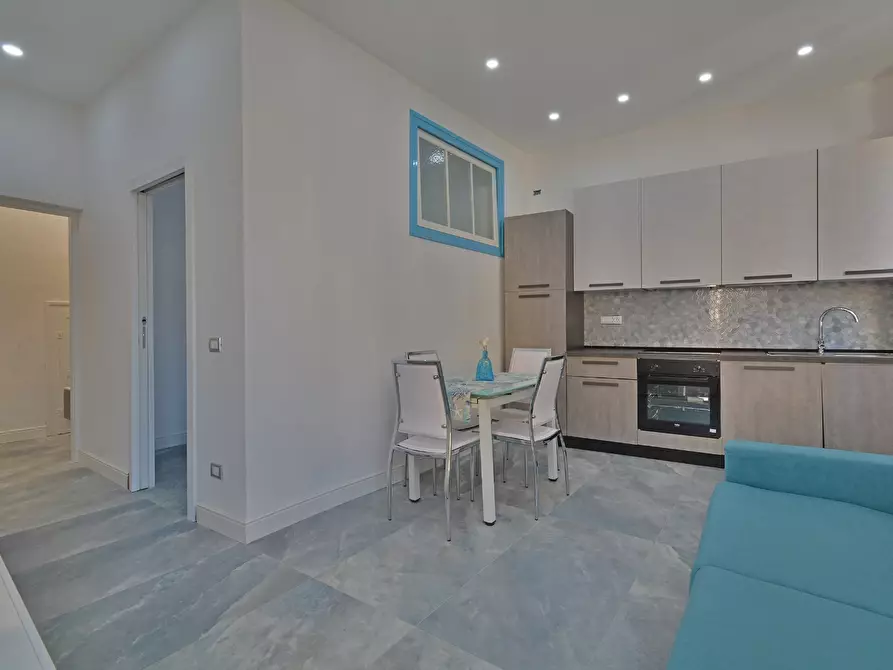 Immagine 18 di Appartamento in vendita  a Alassio