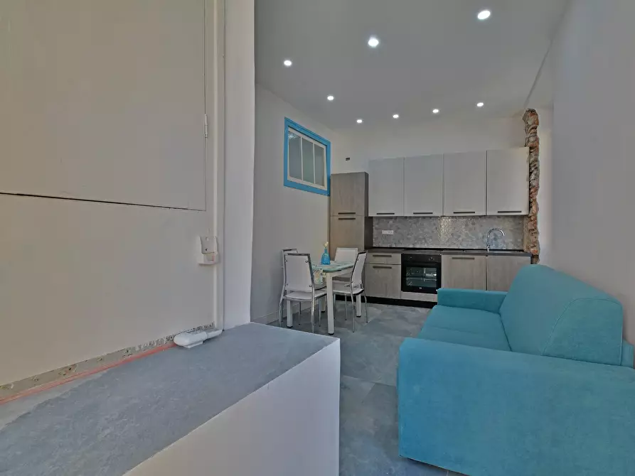 Immagine 29 di Appartamento in vendita  a Alassio