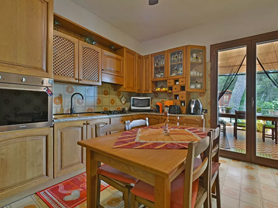 Immagine 24 di Villa in vendita  in Via giovanni pascoli , 1 a Andora