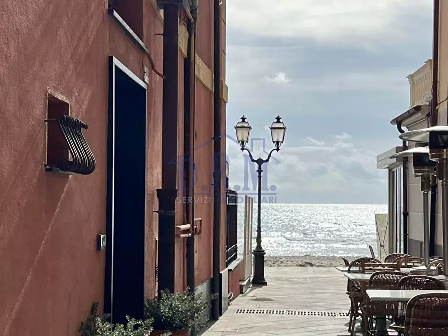 Immagine 3 di Appartamento in vendita  a Alassio