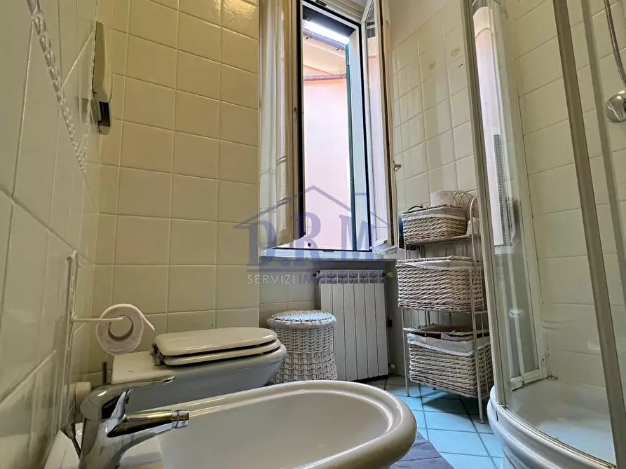 Immagine 13 di Appartamento in vendita  a Alassio