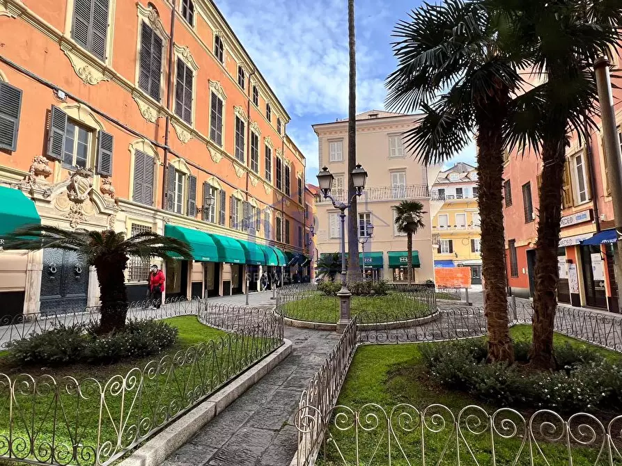 Immagine 2 di Appartamento in vendita  a Alassio