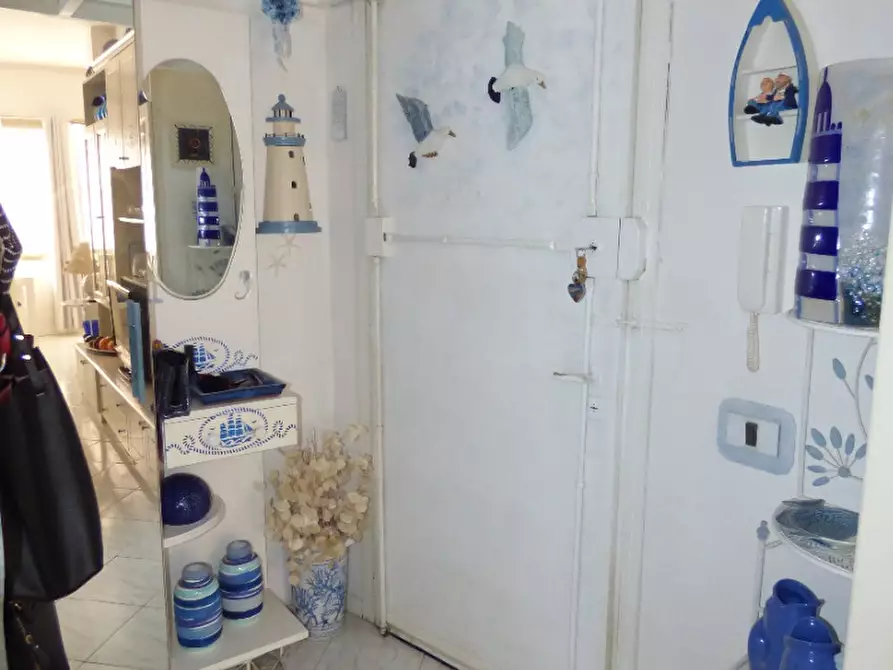 Immagine 5 di Appartamento in vendita  in Via Via Genova, 11 a Andora