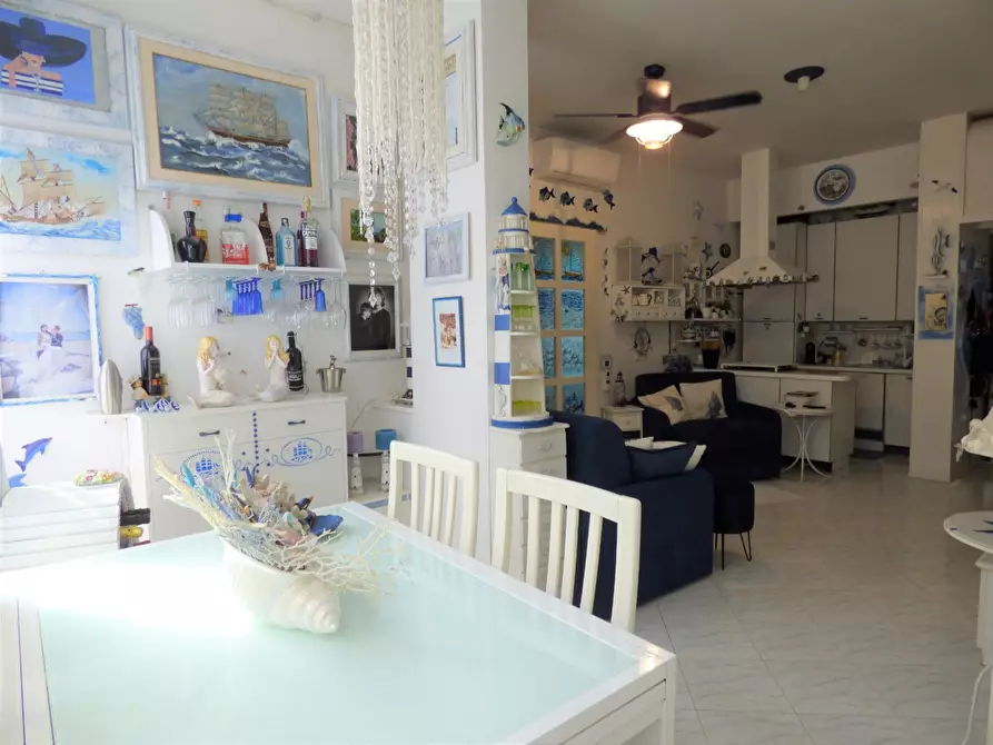 Immagine 9 di Appartamento in vendita  in Via Via Genova, 11 a Andora